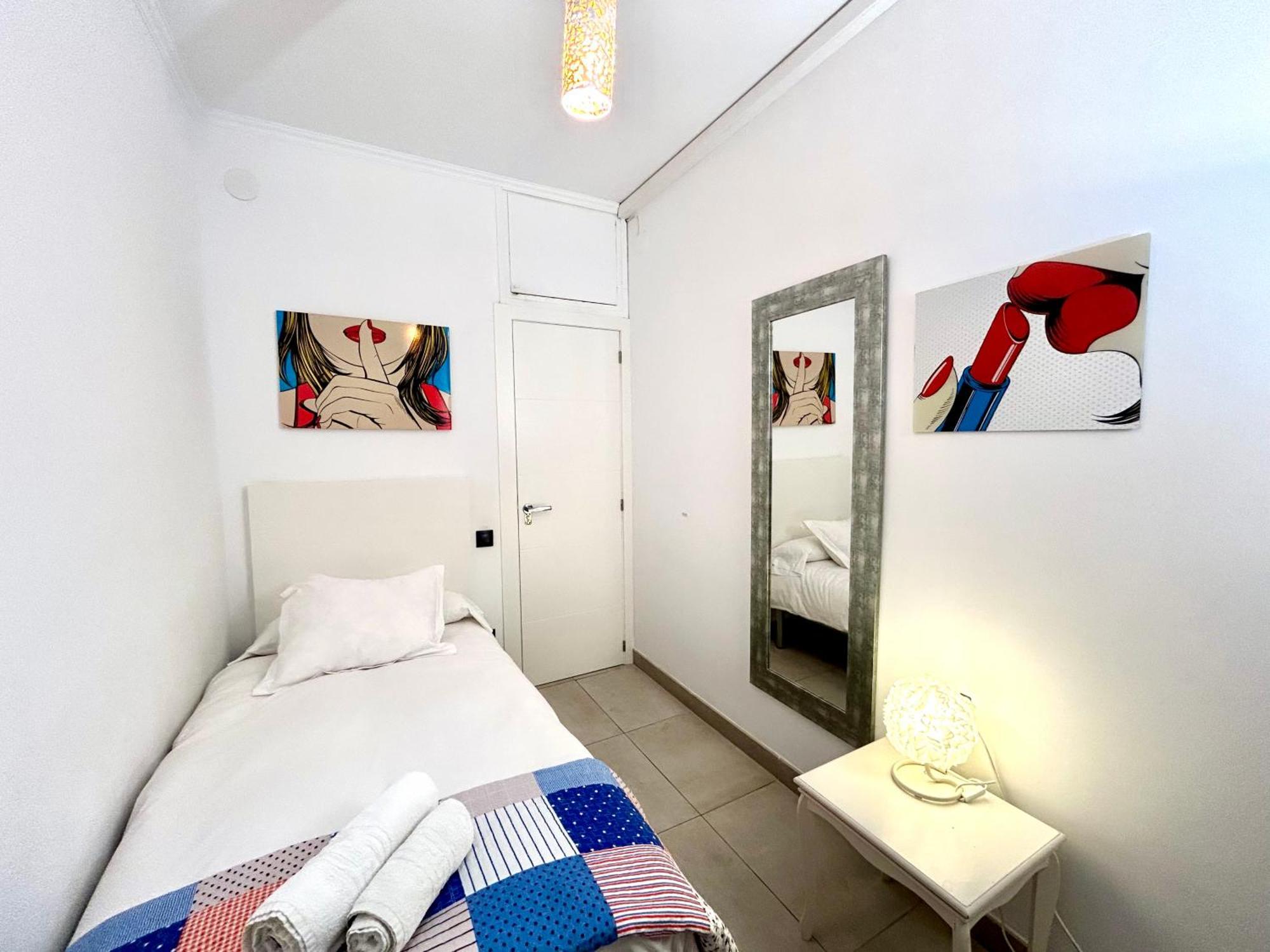 Apartment Sagrera Barcelona Buitenkant foto